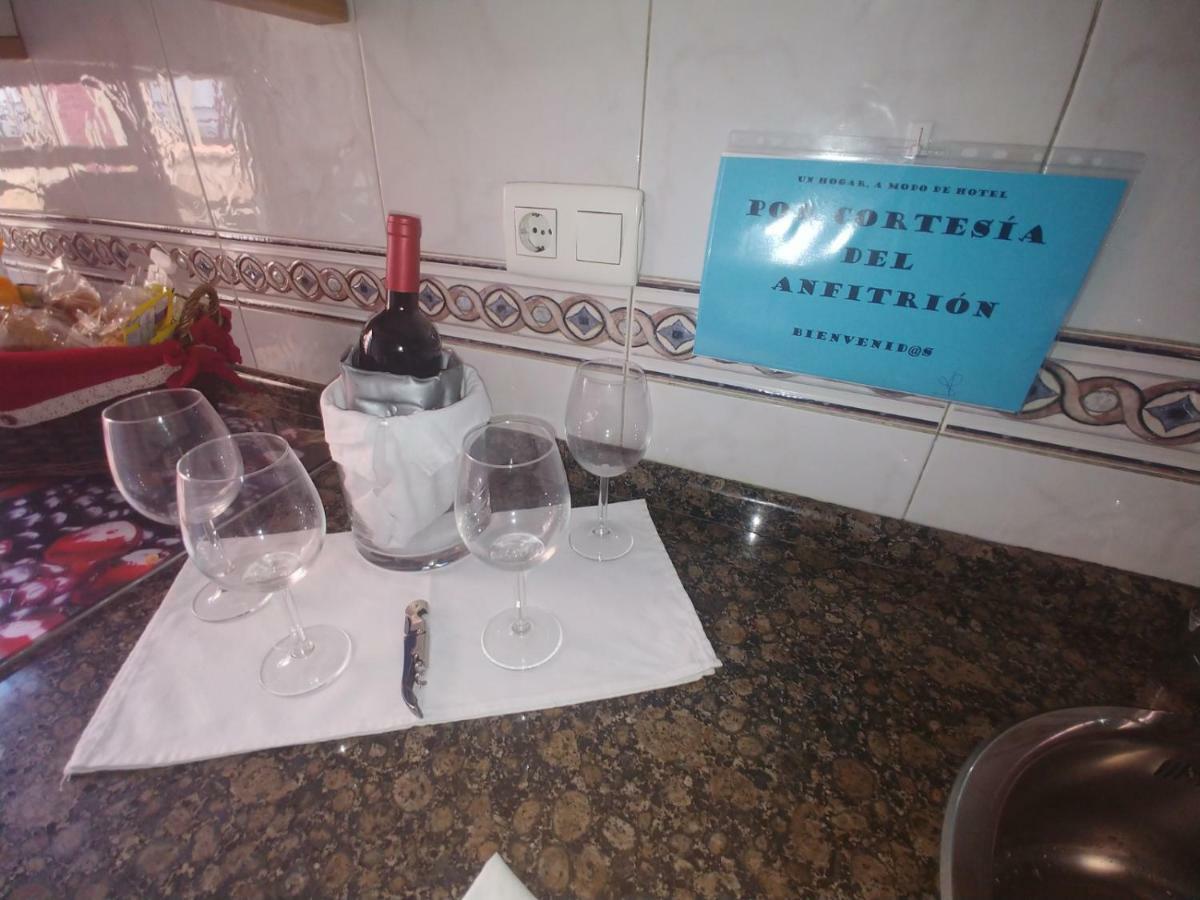 Hogar, A Modo De Hotel Gijón Eksteriør bilde