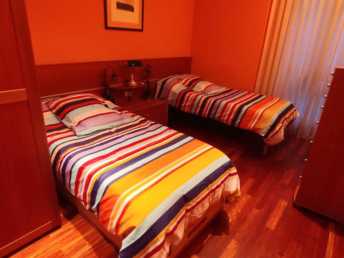 Hogar, A Modo De Hotel Gijón Eksteriør bilde