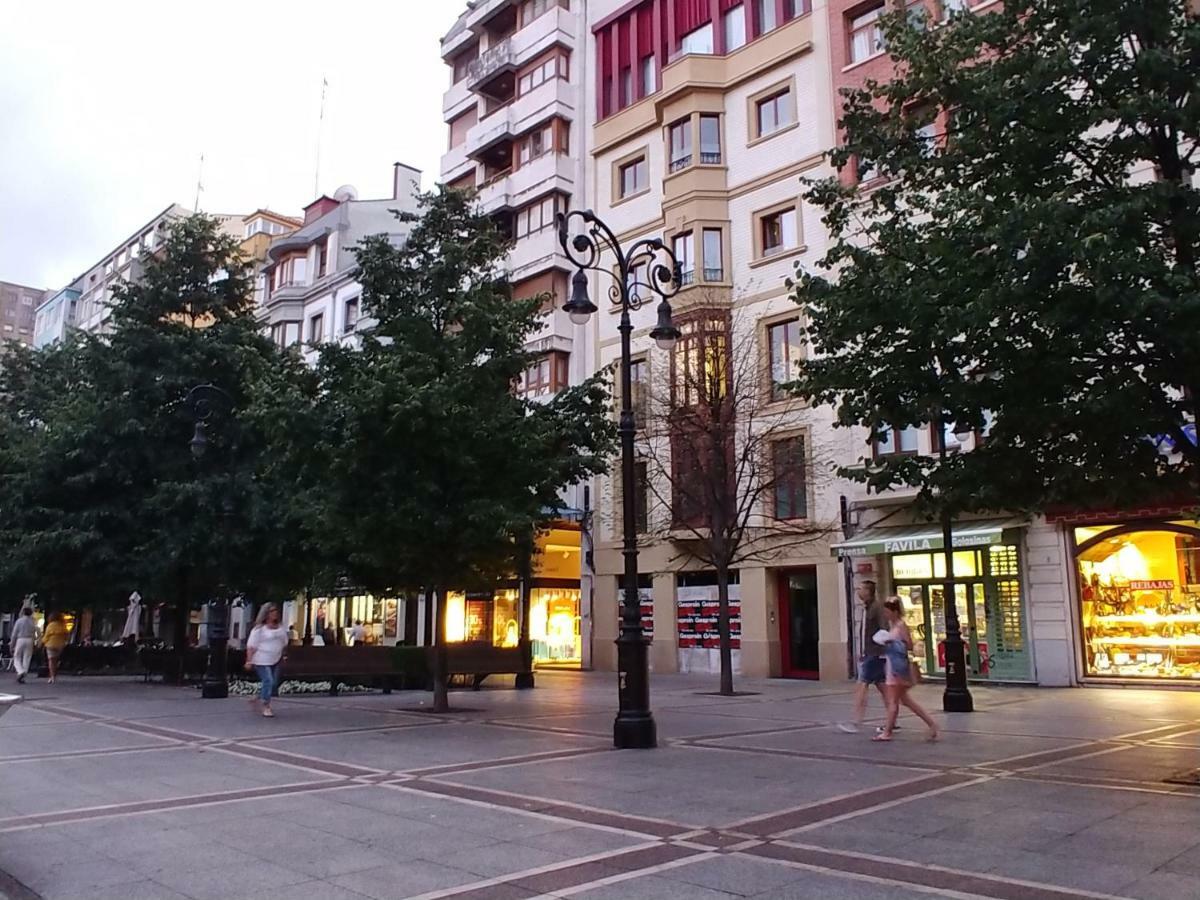 Hogar, A Modo De Hotel Gijón Eksteriør bilde